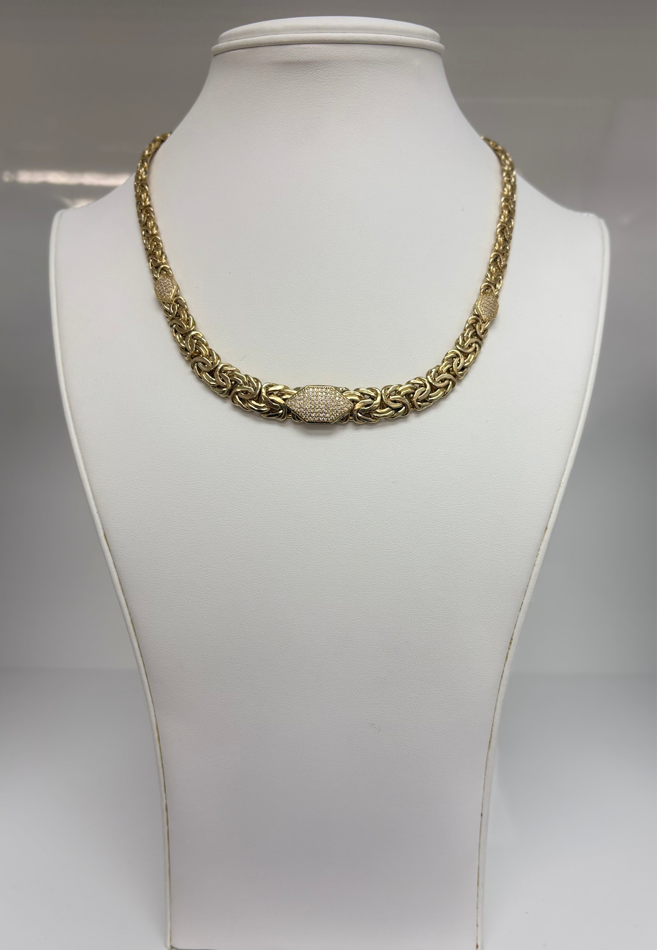 Gargantilla Bizantino con Zirconia