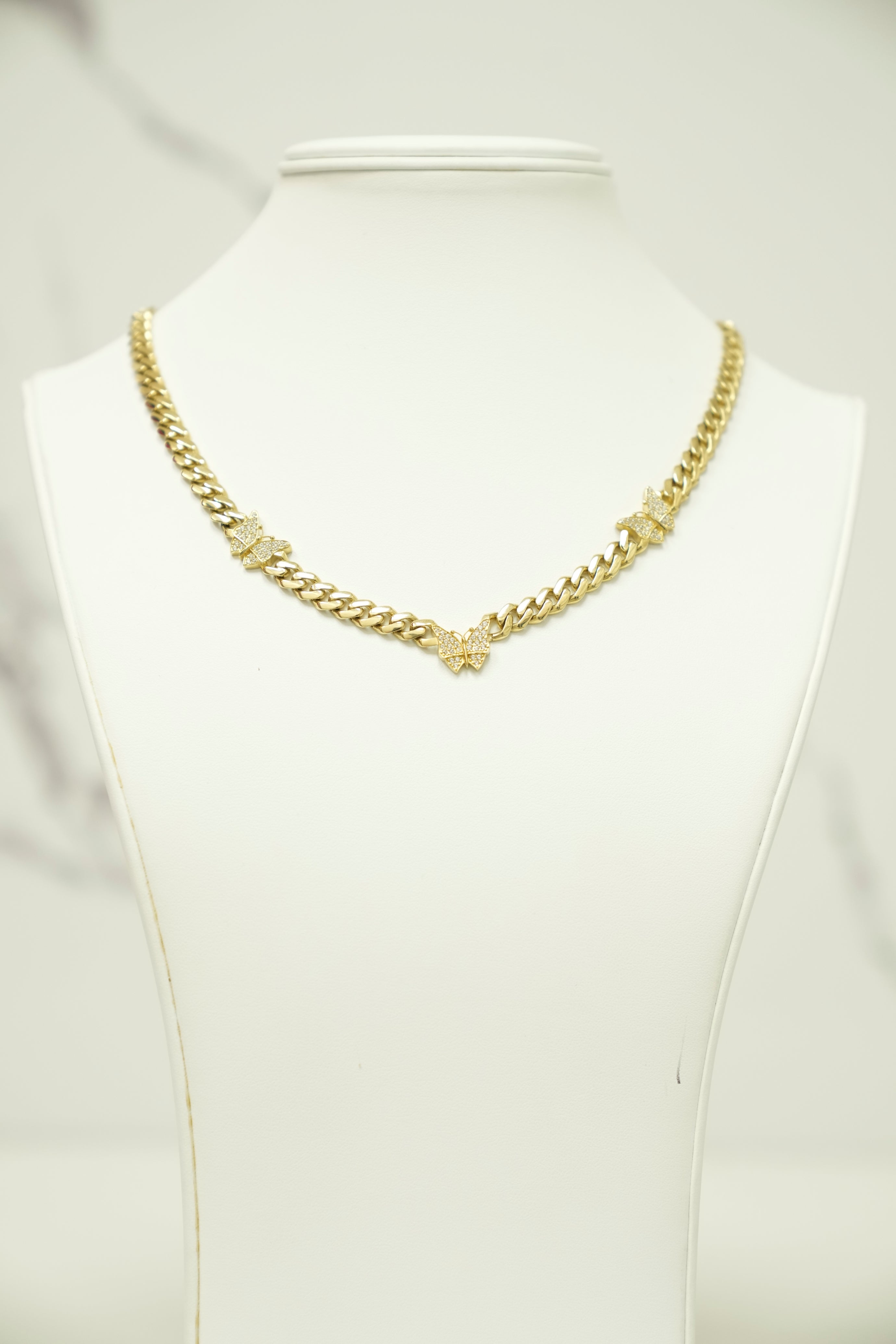 Gargantilla de Mariposa con Zirconia